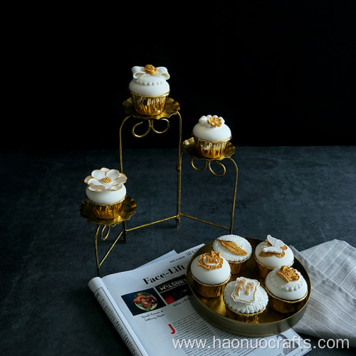 golden iron cake three-layer pan cake display rack.